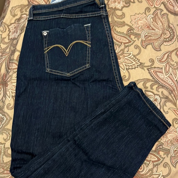 Blue Levi’s Crop Leggings Jeans - Picture 1 of 7